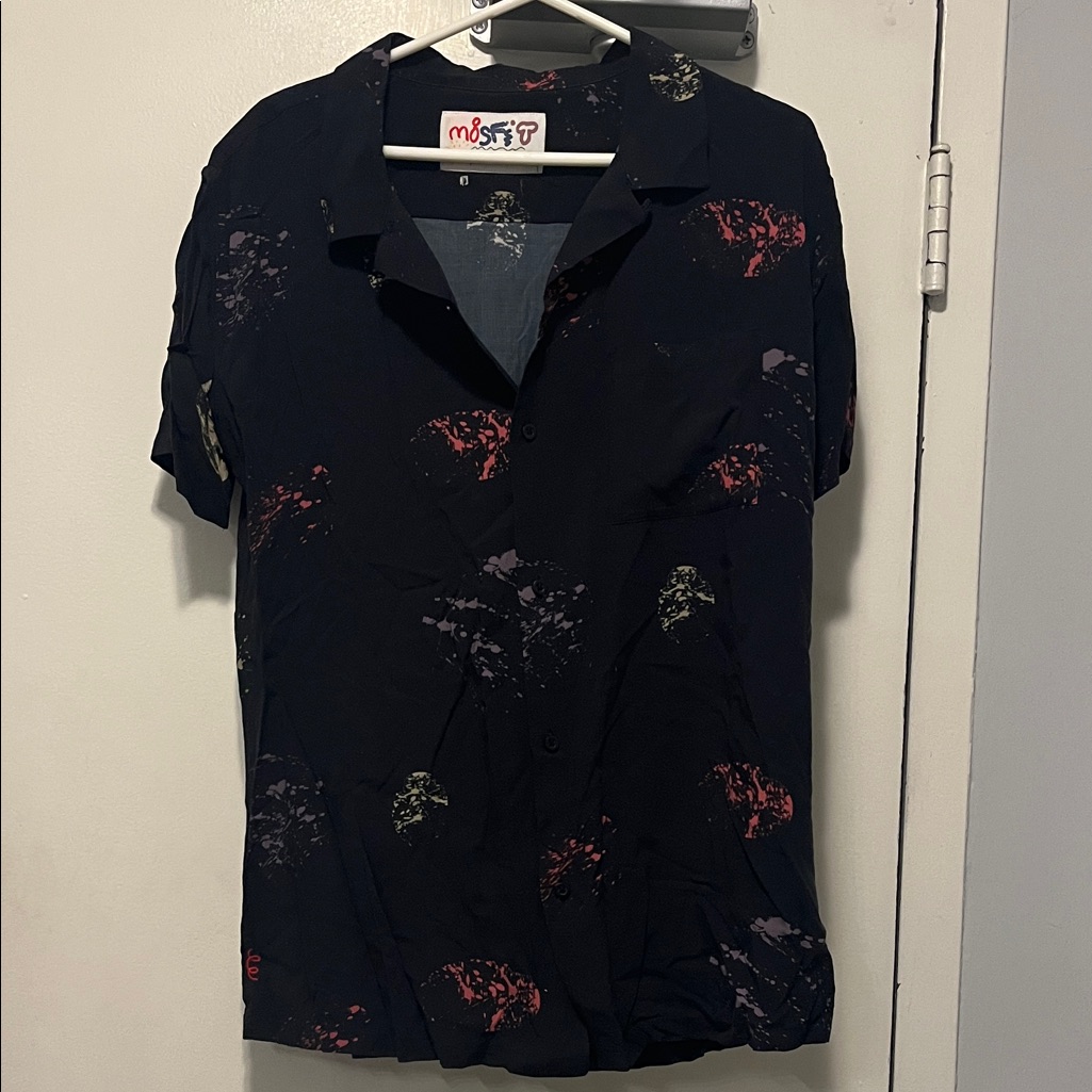 Misfits Men's Black Casual Button Down Shirt